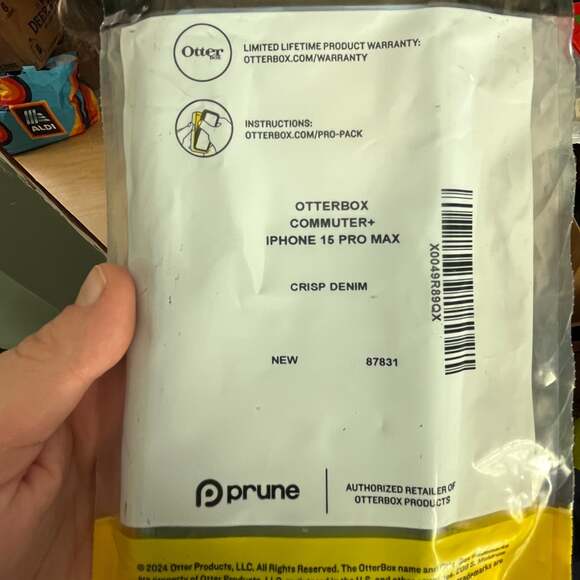 OtterBox - Picture 2 of 2